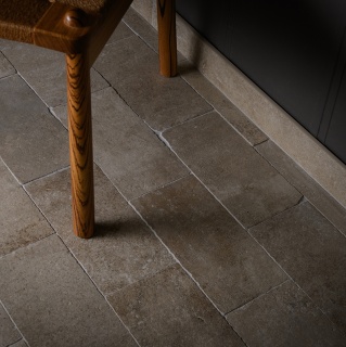 Farmhouse Porcelain Flagstones - Beige